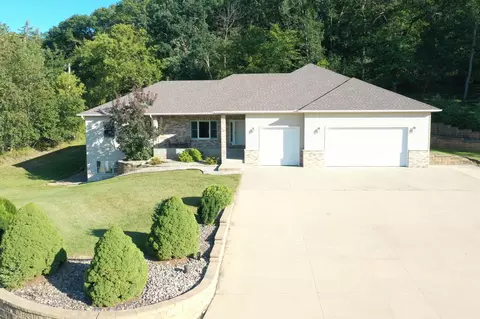 6518 W River Rd NW, Rochester, MN 55901