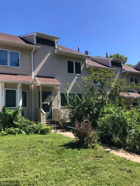 3517 Clinton Ave, Minneapolis, MN 55408
