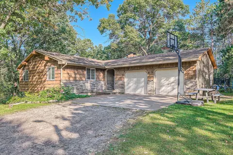 29512 Roanoke St NW, Isanti, MN 55040