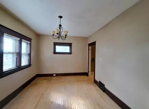 5708 Cody St, Duluth, MN 55807 photo 8