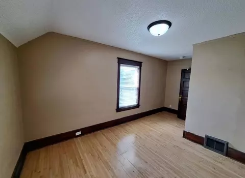 5708 Cody St, Duluth, MN 55807 photo 18