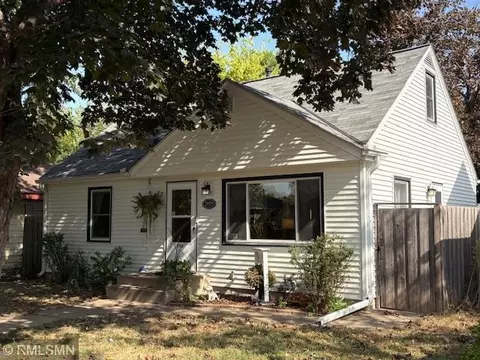 5050 Russell Ave N, Minneapolis, MN 55430