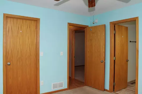 2304 W Hill St, Faribault, MN 55021 photo 12