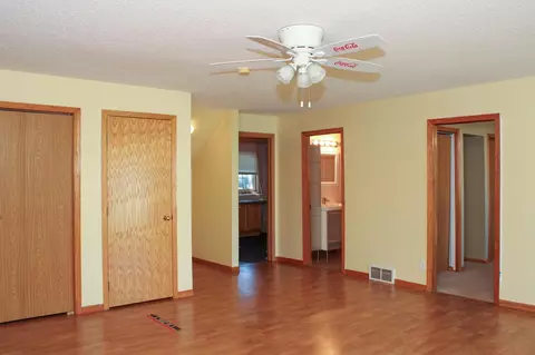 2304 W Hill St, Faribault, MN 55021 photo 24