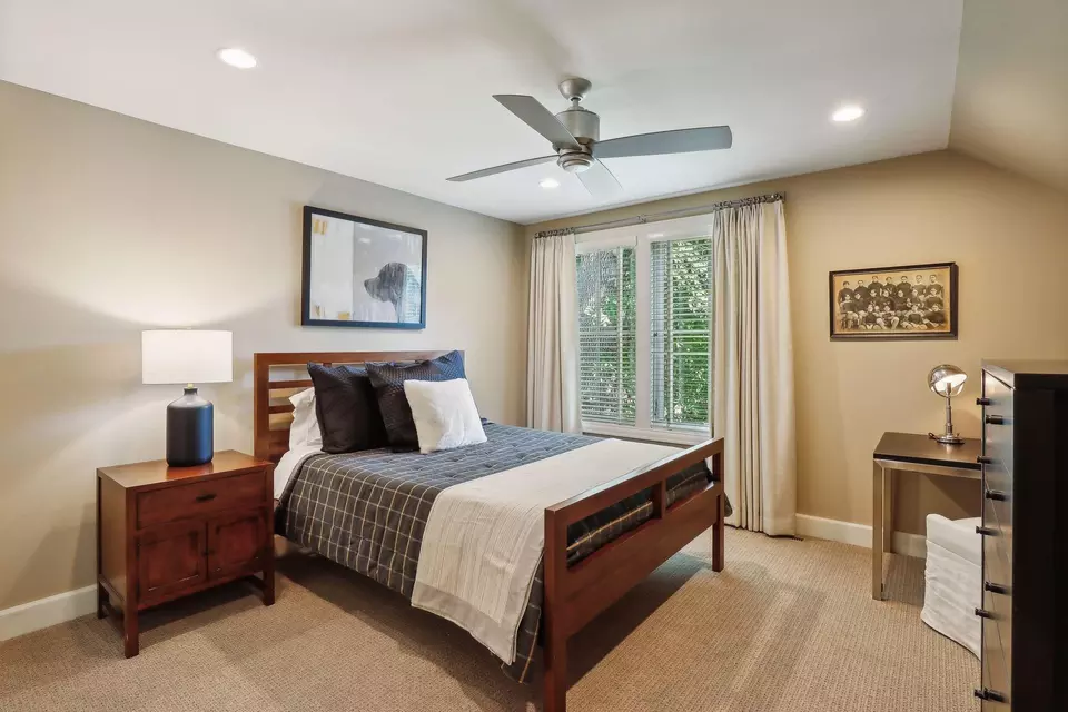 Bedroom - 20545 Linwood Rd, Deephaven, MN 55331 photo 2 of 4