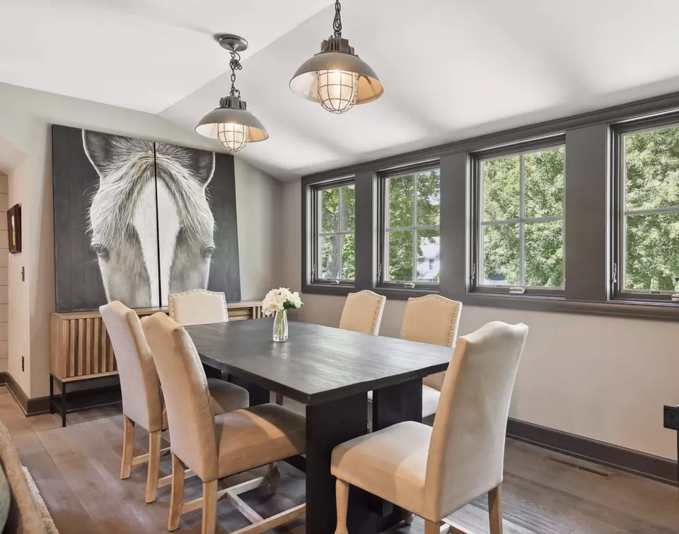 Dining - 20545 Linwood Rd, Deephaven, MN 55331 photo 2 of 3