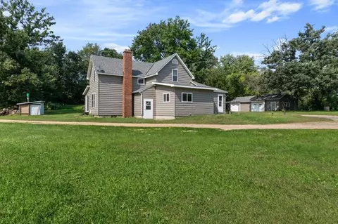 502 190th St, Osceola, WI 54020