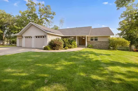6202 Donald St, Baxter, MN 56425