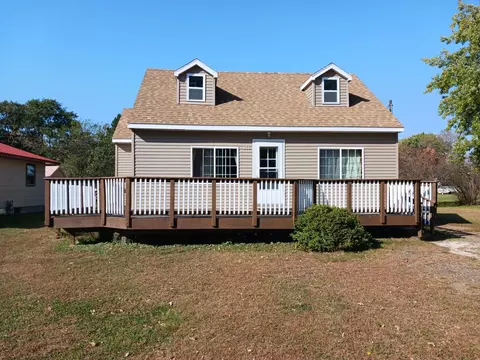 311 Oak St S, Onamia, MN 56359