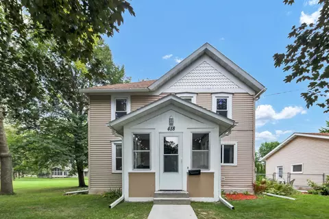 418 W Monroe St, Lake City, MN 55041