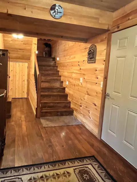 Entry Way - 3237 Breezy Point Rd, Tower, MN 55790 photo 2 of 2