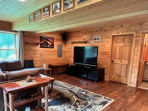 Living - 3237 Breezy Point Rd, Tower, MN 55790 photo 5 of 8