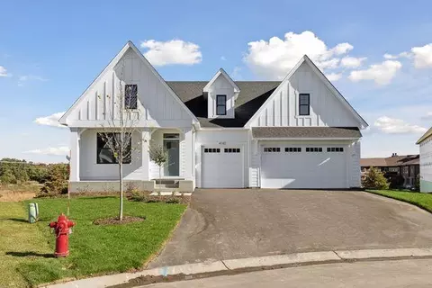4147 Gable Ct, Woodbury, MN 55129