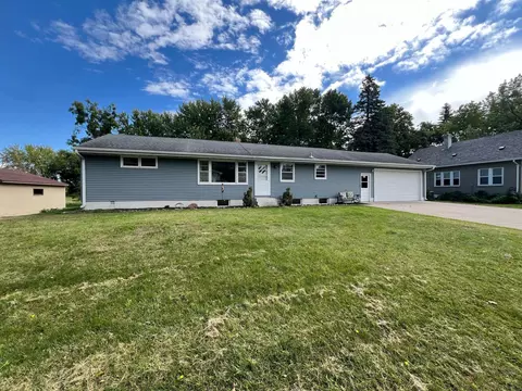 108 2nd St SE, Saint Michael, MN 55376