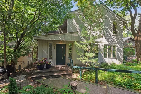 1937 Ewing Ave S, Minneapolis, MN 55416