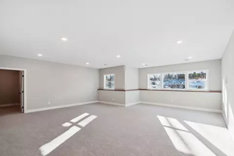 694 Marie Ct, Eagan, MN 55123 photo 42