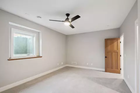 694 Marie Ct, Eagan, MN 55123 photo 45