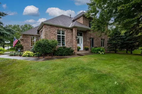 7739 Somerset Rd, Woodbury, MN 55125