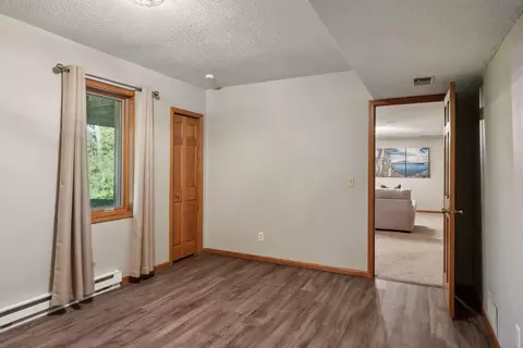 1277 Dunberry Ln, Eagan, MN 55123 photo 41