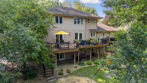 1277 Dunberry Ln, Eagan, MN 55123 photo 47