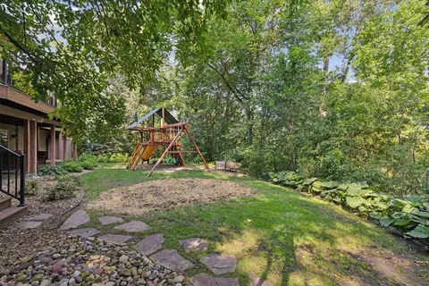 1277 Dunberry Ln, Eagan, MN 55123 photo 52