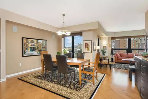 500 E Grant St #401, Minneapolis, MN 55404