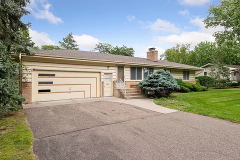 7240 Glenwood Ave, Minneapolis, MN 55427