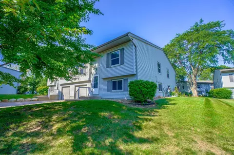 756 Sandhill Point Rd #J, Hudson, WI 54016