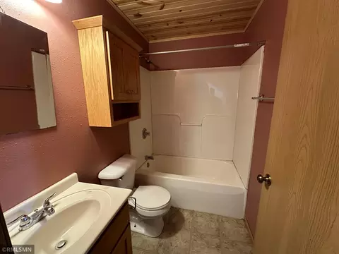 507 Wilson Ave NE, Saint Cloud, MN 56304 photo 15