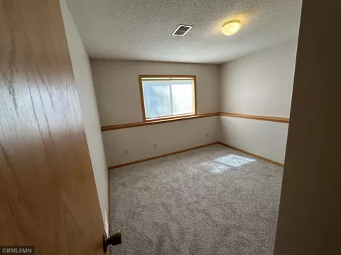 507 Wilson Ave NE, Saint Cloud, MN 56304 photo 17