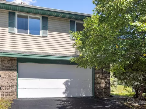9771 Cavell Cir, Bloomington, MN 55438