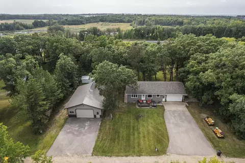 20852 Kennedy Acres Rd, Detroit Lakes, MN 56501
