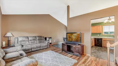 1970 Main St, Centerville, MN 55038 photo 4
