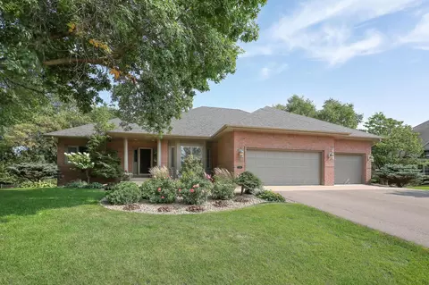 4290 Fountain Ln N, Plymouth, MN 55446