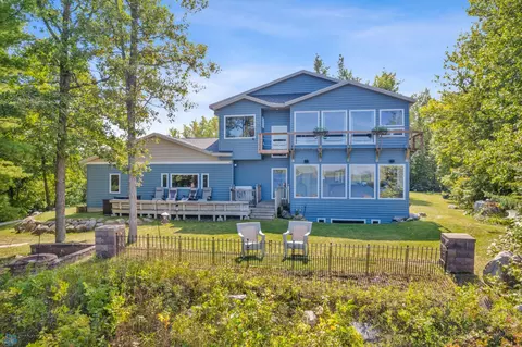 19389 Irvine Ave NW, Bemidji, MN 56601