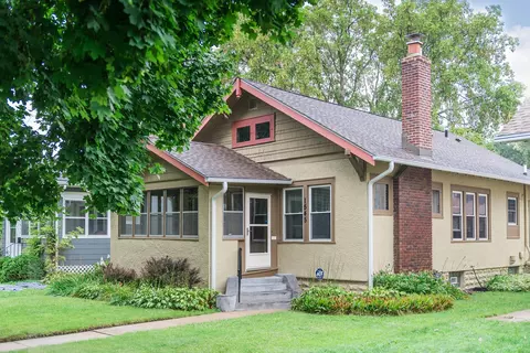 1545 Osceola Ave, Saint Paul, MN 55105