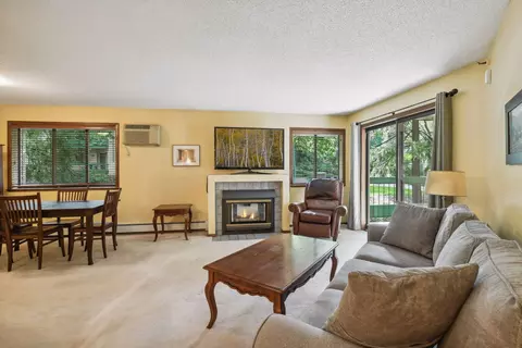 7625 Edinborough Way #2115, Edina, MN 55435