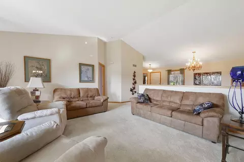2007 14th St NE, Faribault, MN 55021 photo 16