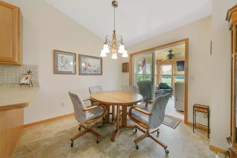 2007 14th St NE, Faribault, MN 55021 photo 11