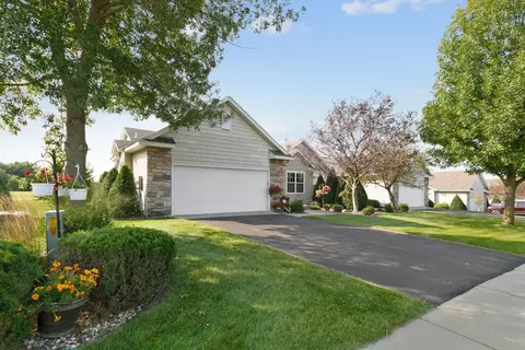 2007 14th St NE, Faribault, MN 55021 photo 3