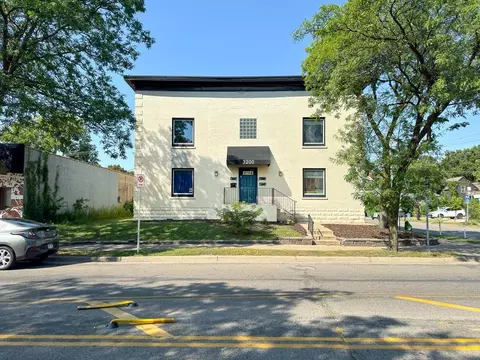 3200 Bloomington Ave, Minneapolis, MN 55407