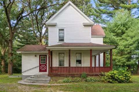 6053 Wyoming Trl, Wyoming, MN 55092