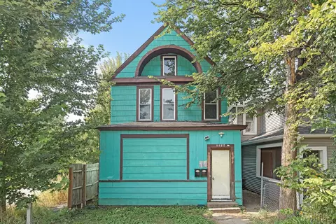 2214 10th Ave S, Minneapolis, MN 55404
