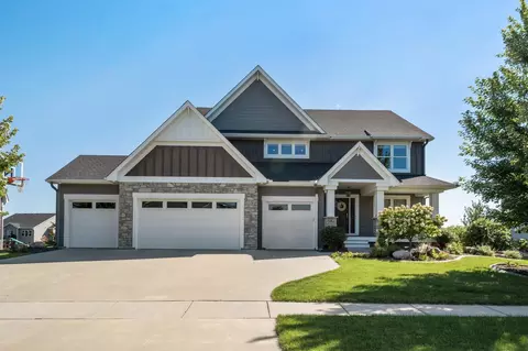 19630 Hibbing Way, Lakeville, MN 55044