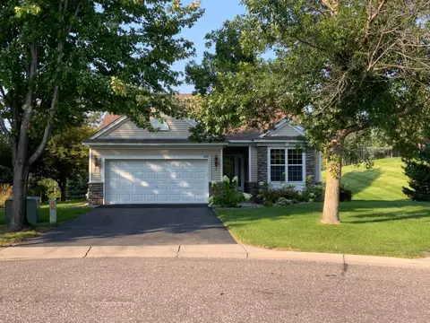 10912 Thone Rdg, Woodbury, MN 55129