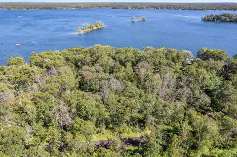 35404 Maroda Dr, Crosslake, MN 56442