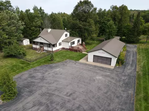 894 County Rd 440, Bovey, MN 55709