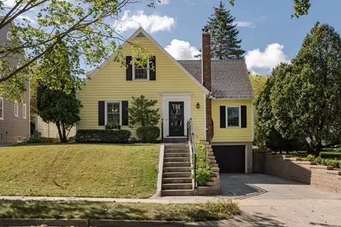 1232 6th St SW, Rochester, MN 55902