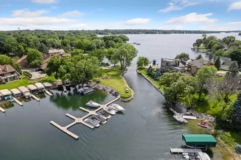 6512 Harbor Pl NE, Prior Lake, MN 55372