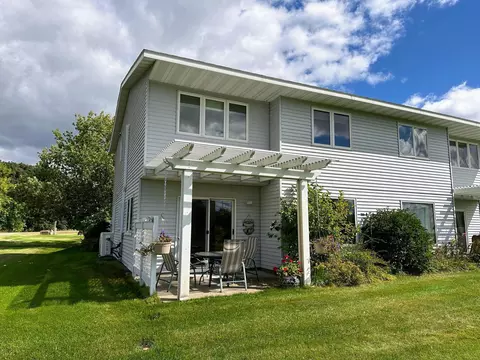 1116 Lakeside Est E, Perham, MN 56573